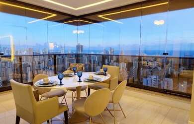 Imagem: O apartamento à venda possui 4 Dormitórios, 5 Banheiros, 5