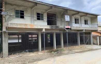 Imagem: O apartamento possui 2 Dormitórios, 1 Banheiro, 5 Vagas na