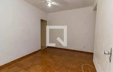 Imagem: A casa possui 2 Dormitórios, 1 Banheiro, 60m² de Área, Imóvel