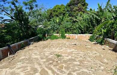 Imagem: O terreno possui 1.200m² de Área e está localizado em Campo