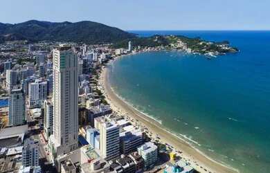 Imagem 2: Sala Comercial na Quadra do MAR em Itapema Frente Avenida 24x para pagar...