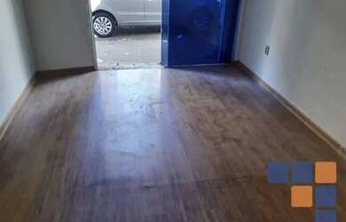 Imagem: O depósito possui 32m² de Área e está localizado em Santo