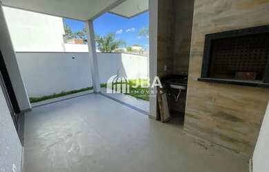 Imagem: A casa em condomínio possui 3 Dormitórios, 4 Banheiros, 2