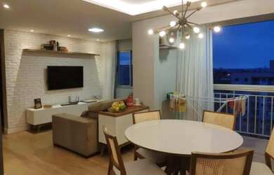 Imagem: O apartamento possui 2 Dormitórios, 2 Banheiros, 2 Vagas na