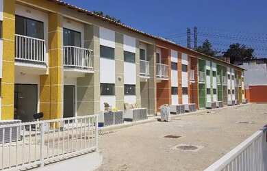 Imagem: A casa em condomínio possui 2 Dormitórios, 2 Banheiros, 70m²