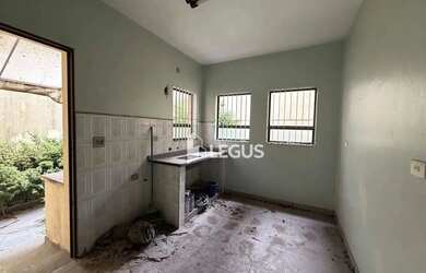 Imagem 5: Excelente Loja Comercial na Fradique Coutinho 300 m² e Alta Visibilidade