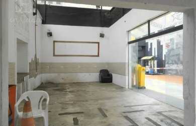 Imagem: O terreno possui 623m² de Área e está localizado em Barra