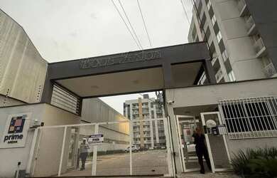 Imagem: O apartamento possui 2 Dormitórios, 2 Banheiros, 1 Vaga na