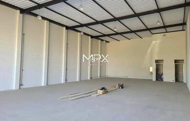 Imagem: O depósito possui 231m² de Área e está localizado em Pompéia