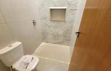 Imagem 4: Casa para locação e venda no bairro Novo Mundo