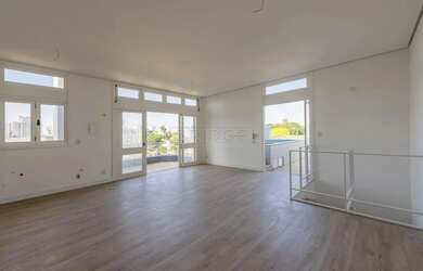 Imagem: O apartamento na cobertura possui 3 Dormitórios, 4 Banheiros