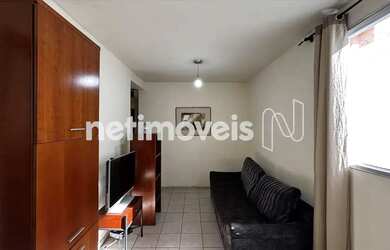 Imagem: O apartamento possui 4 Dormitórios, 2 Banheiros, 2 Vagas na