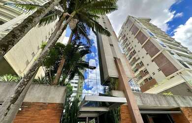 Imagem: O depósito possui 2 Vagas na garagem e 60m² de Área e está