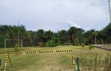 Imagem: O terreno possui 300m² de Área e está localizado em Tarumã