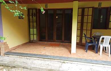 Imagem: A casa possui 2 Dormitórios, 2 Banheiros e 60m² de Área e