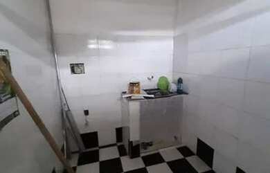 Imagem: A casa possui 5 Dormitórios, 5 Banheiros, 1 Vaga na garagem