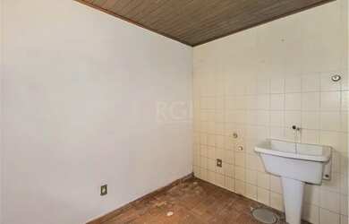 Imagem 5: Casa em Medianeira. Piscina, Churrasqueira, Área de serviçoeLareira