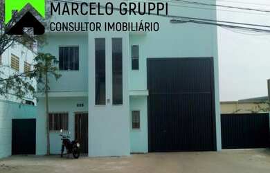 Imagem: O depósito possui 4 Vagas na garagem, 1.000m² de Área e