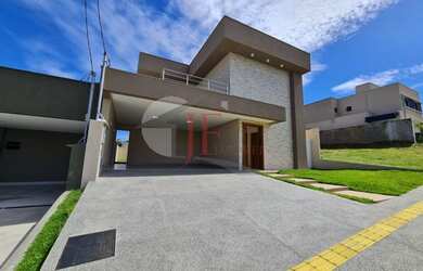 Imagem: A casa em condomínio possui 4 Dormitórios, 5 Banheiros, 4