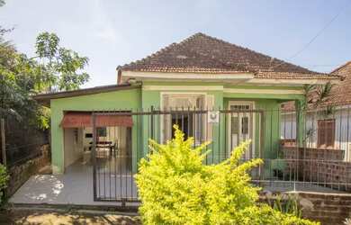 Imagem: A casa possui 3 Dormitórios, 1 Banheiro, 90m² de Área, Imóvel