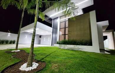 Imagem: A casa em condomínio possui 4 Dormitórios, 5 Banheiros, 4