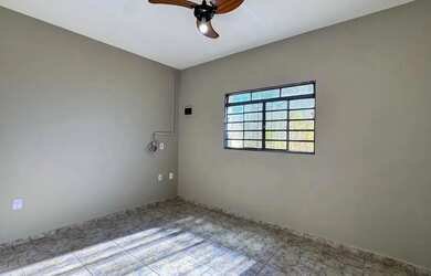 Imagem 14: Casa Térrea à venda com 2 dormitórios e churrasqueira no quintal na...