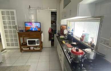 Imagem 2: Casa a venda com 3/4 sendo duas suítes - Condomínio bosque imperial