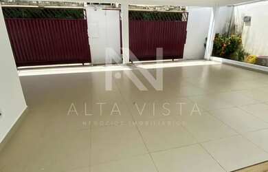 Imagem 4: CASA NO CENTENÁRIO. Piscina, Guarda roupae130m² de Área