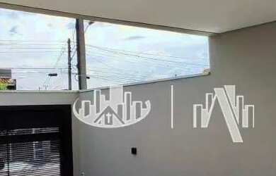 Imagem: A casa possui 3 Dormitórios, 3 Banheiros, 2 Vagas na garagem