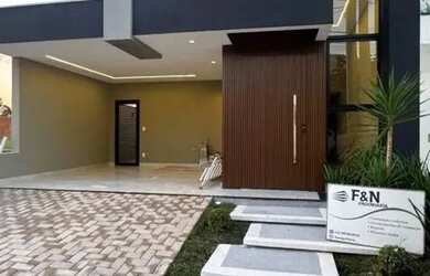 Imagem: A casa em condomínio possui 3 Dormitórios, 2 Banheiros, 2