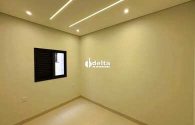 Imagem 8: Casa disponível para venda no bairro Novo Mundo em Uberlândia MG