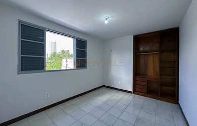 Imagem 12: Casa com 460m² 5 Quartos Piscina e 6 Vagas em Piedade à venda