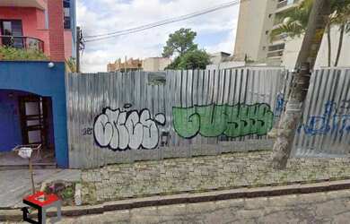 Imagem: O terreno possui 450m² de Área e está localizado em Casa