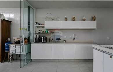 Imagem 14: Casa de alto padrão para locação em Condomínio Fechado na região...