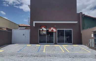 Imagem: O depósito possui 1 Vaga na garagem e 31m² de Área e está