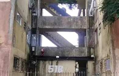 Imagem: O apartamento possui 2 Dormitórios, 1 Banheiro e 48m² de Área