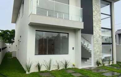 Imagem: A casa em condomínio possui 4 Dormitórios, 5 Banheiros, 2