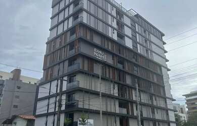 Imagem: O apartamento possui 1 Dormitório, 1 Banheiro, 1 Vaga na garagem