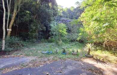 Imagem: O terreno possui 1.400m² de Área e está localizado em Mata