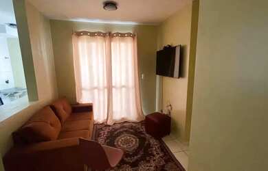 Imagem: O apartamento possui 2 Dormitórios, 1 Banheiro, 1 Vaga na garagem