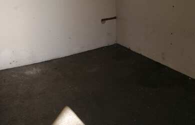 Imagem 13: Galpão/Depósito/Armazém para venda tem 200 metros quadrados