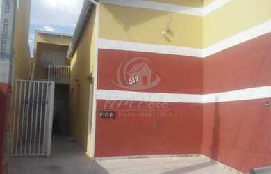 Imagem: O depósito possui 2 Vagas na garagem, 105m² de Área e está