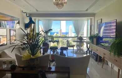 Imagem: O apartamento possui 3 Dormitórios, 3 Banheiros, 2 Vagas na