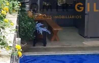 Imagem 3: CASA MODERNA NO CENTRO - COM PISCINA E ENERGIA SOLAR