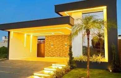 Imagem: A casa em condomínio possui 3 Dormitórios, 4 Banheiros, 4