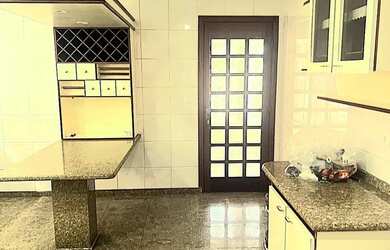 Imagem 13: Alphaville 4 para aluguel possui 300 metros quadrados com 4 quartos