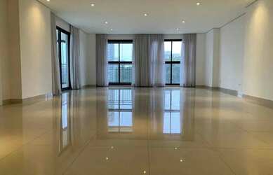 Imagem: O apartamento possui 4 Dormitórios, 5 Banheiros, 5 Vagas na