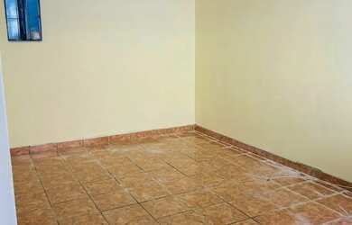 Imagem 5: Excelente imóvel a aproximadamente 10 minutos da estação de trem a...