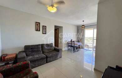 Imagem: O apartamento possui 2 Dormitórios, 2 Banheiros, 1 Vaga na