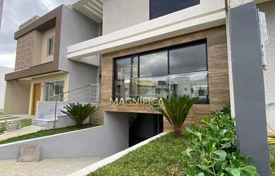 Imagem: A casa em condomínio possui 3 Dormitórios, 4 Banheiros, 2